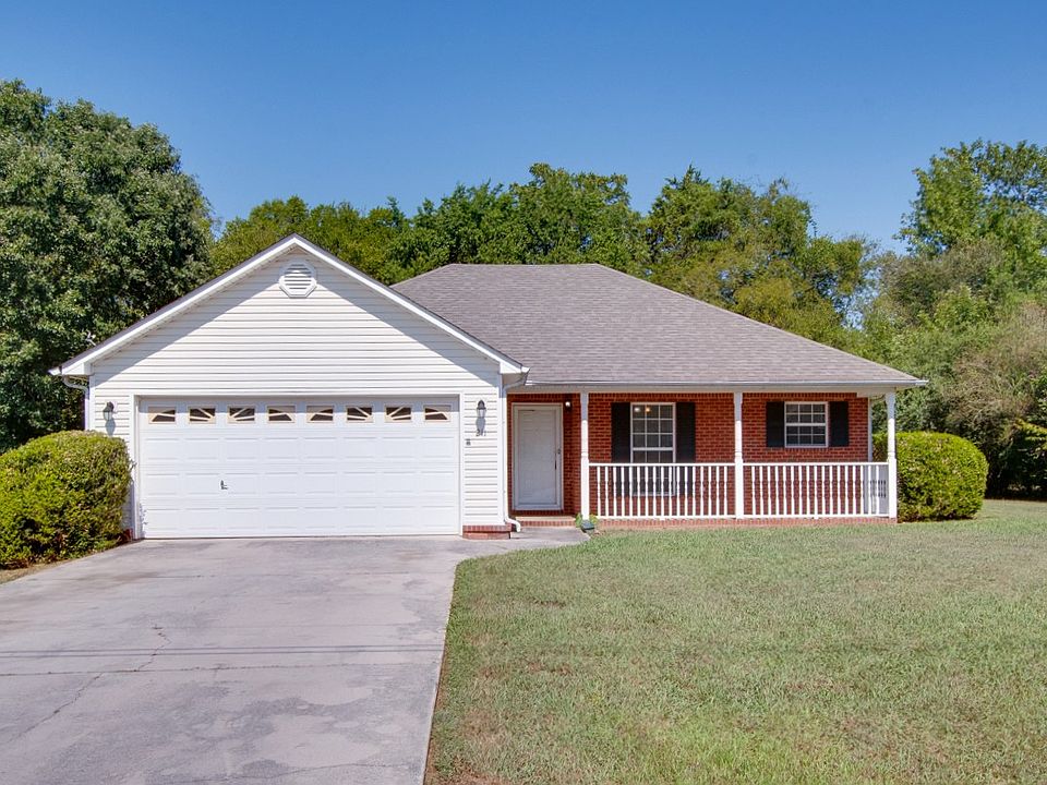 1st image of 211 Cedar Creek Cir