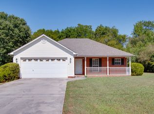211 Cedar Creek Cir, New Market, AL 35761