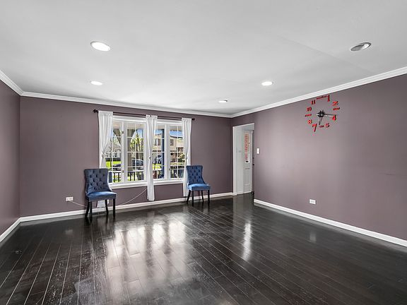 4th image of 18436 Aberdeen St