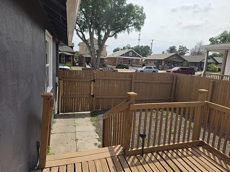 1901 E Routt Ave #A — Photo 14