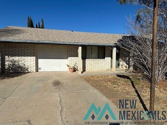 3rd image of 1816 Solana Rd