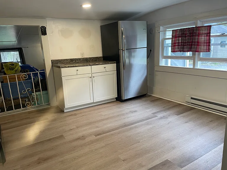 174 North St — Photo 13