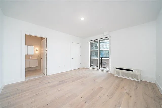 8621 River Rd #6D — Photo 10