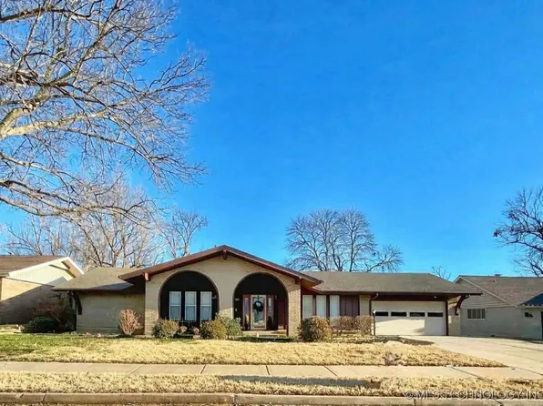 7058 E 52nd Pl, Tulsa, OK 74145