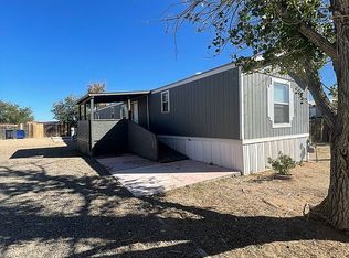 320 Galataneu St NW, Albuquerque, NM 87121
