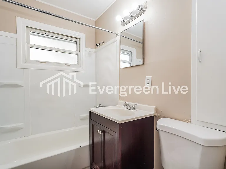 939 Colgate Rd — Photo 13