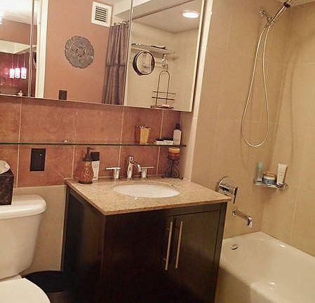 2nd image of 555 W 23rd St APT S9r