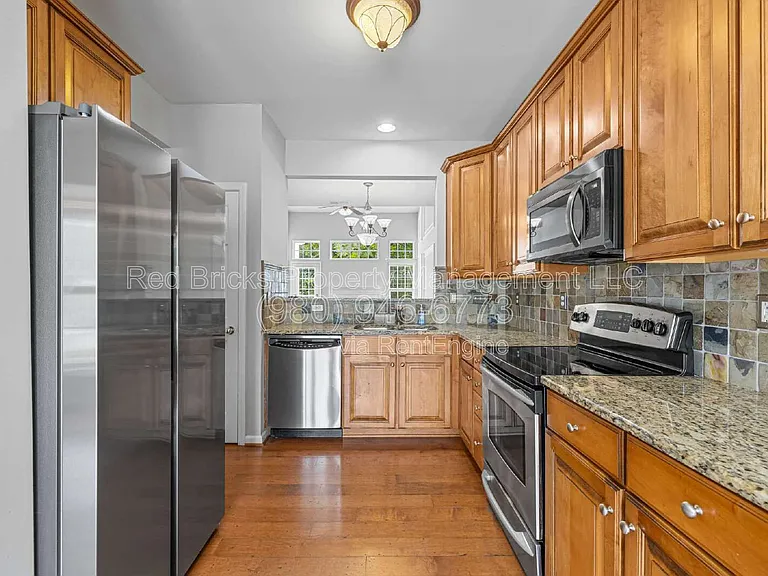 9425 Shumacher Ave NW — Photo 13