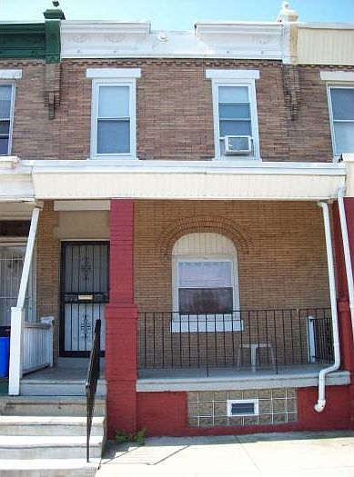 2nd image of 6040 Cedar Ave