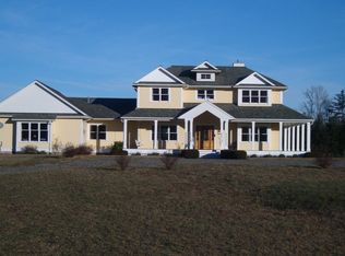 8961 Benner Ridge Dr, Sumas, WA 98295