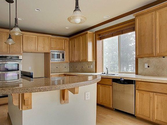 4th image of 416 Wilderness Peak Dr NW