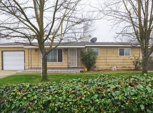 8751 E Dinuba Ave, Selma, CA 93662