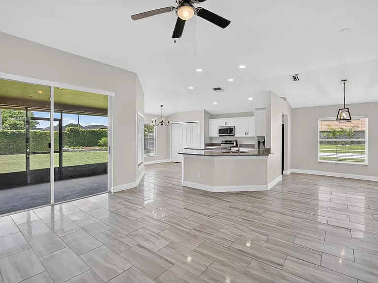 1434 Hatcher Loop Dr — Photo 42
