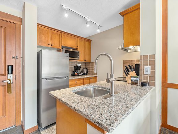 5th image of 4320 Sundial Cres #604