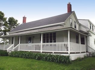 10 Round Hill Ln, Brunswick, ME 04011