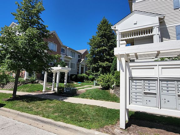 4th image of 774 Hanbury Dr #0