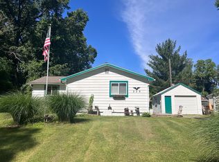 206 Jackson St, Webberville, MI 48892