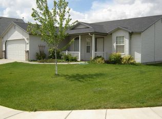 528 E Black Hawk Ct, Kuna, ID 83634