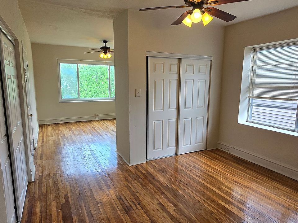 2nd image of 5226 Loughborough Ave #2E
