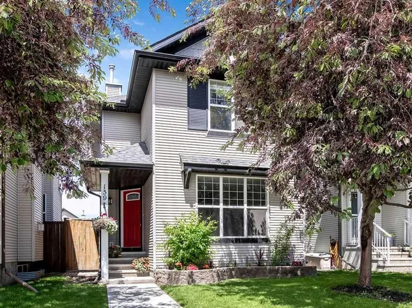 159 Cranberry Grn SE, Calgary, AB T3M 1L3