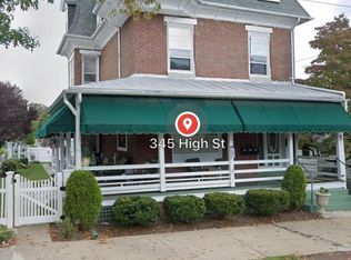 345 High St APT 3, Phoenixville, PA 19460