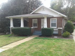 830 Circle Dr, High Point, NC 27262