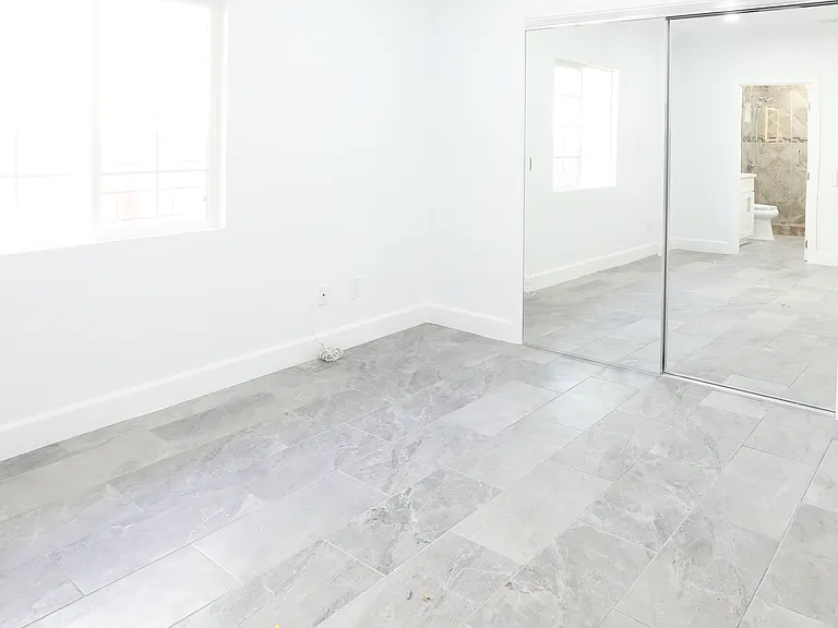 116 N Heliotrope Ave — Photo 13
