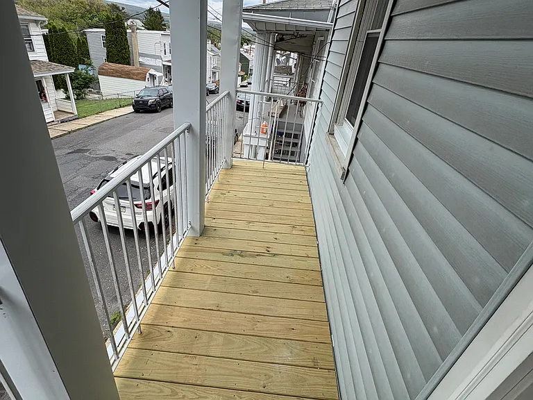 617 Pine Hill St #1 — Photo 16