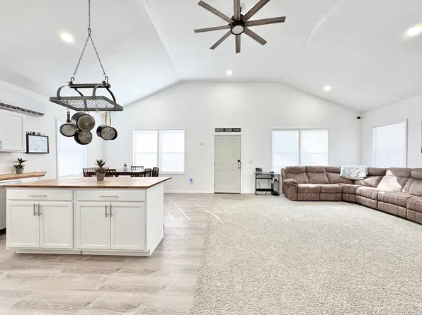 2450 Highway 231 S, Castalian Springs, TN 37031