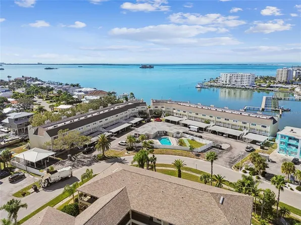 433 S Paula Dr #24, Dunedin, FL 34698