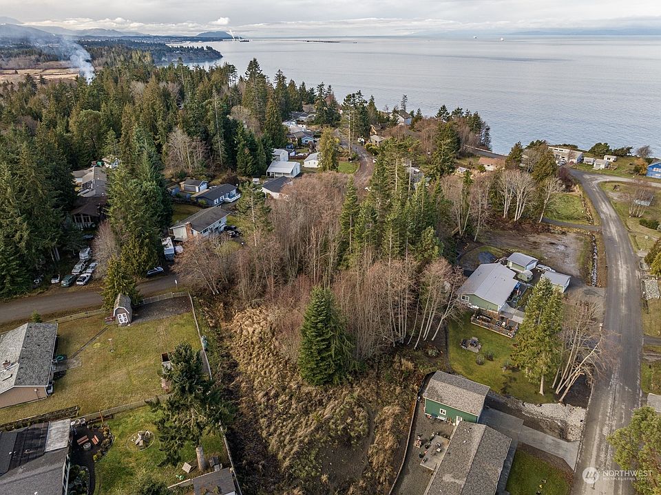 1st image of 52 Island Vista Way