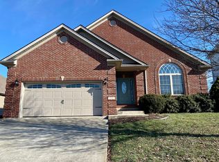 222 Paynes Landing Blvd, Georgetown, KY 40324