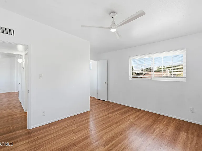 2150 W Missouri Ave #213 — Photo 16