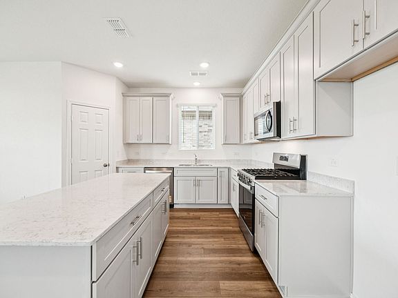 6th image of this home