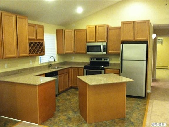 2nd image of 244 Auborn Ave
