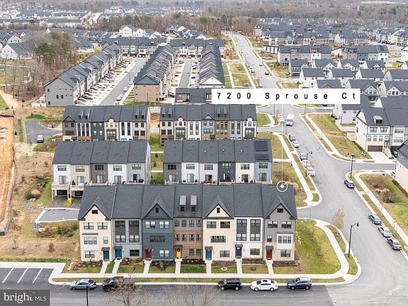 3rd image of 7200 Sprouse Court Gln