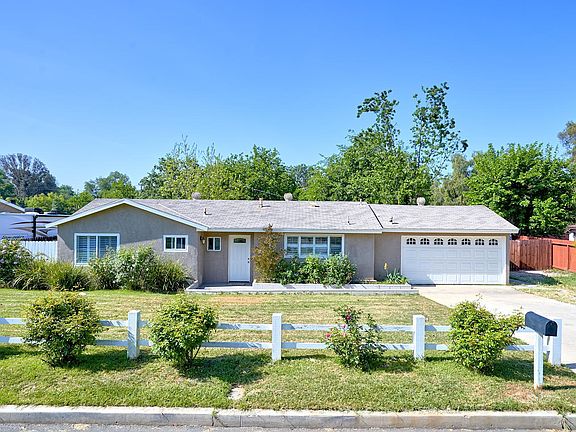 776 Calle Tulipan St  TO MLS size (9)