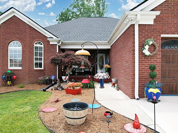 3rd image of 10206 Nissi Way