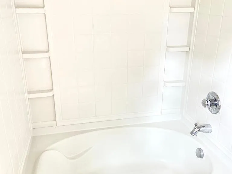 708 Hewespoint Ct — Photo 9