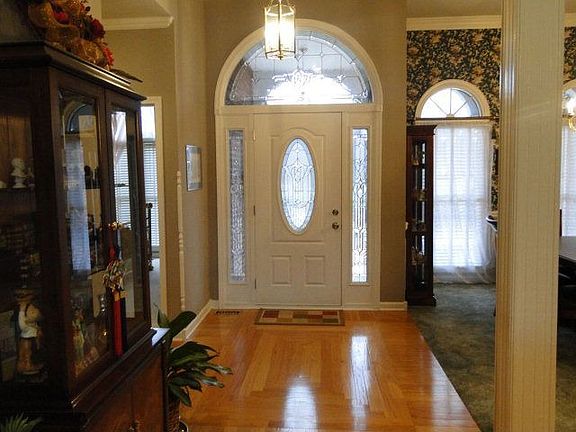 5th image of 3927 Plantation Dr