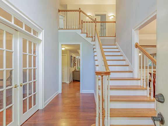 5th image of 8820 Kelso Ln