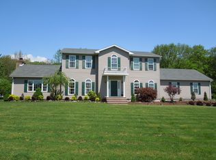 11 Saddle Ridge Rd, Andover, NJ 07821