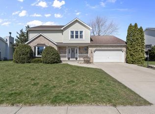 910 Tramore Trl, Madison, WI 53717