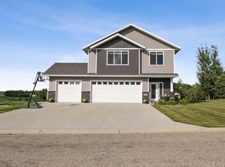 2446 Valley Vw, Hawley, MN 56549