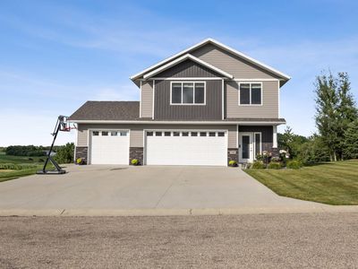 2446 Valley Vw, Hawley, MN, 56549