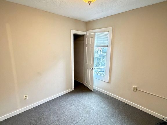 5th image of 49 Springdale Ave Floor 2