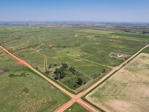Ew 19 Rd, Laverne, OK 73848