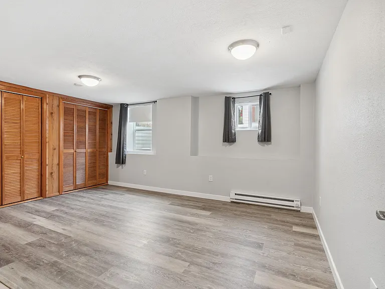 701 S Evergreen Rd — Photo 23