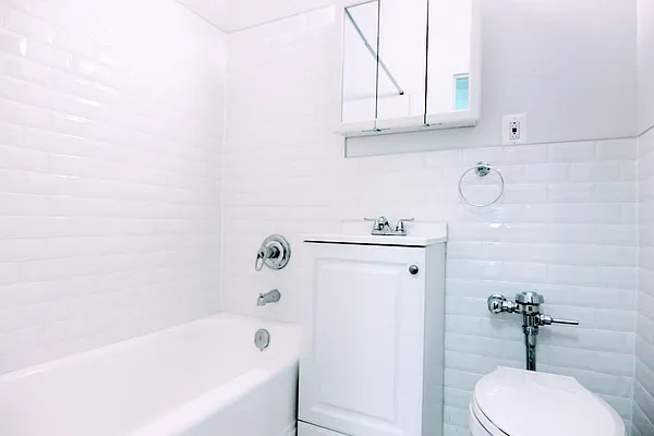 Rented by GPA Realty | media 18