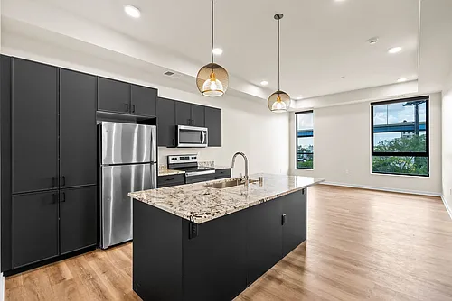600 W Freshwater Way #101 Photo 1